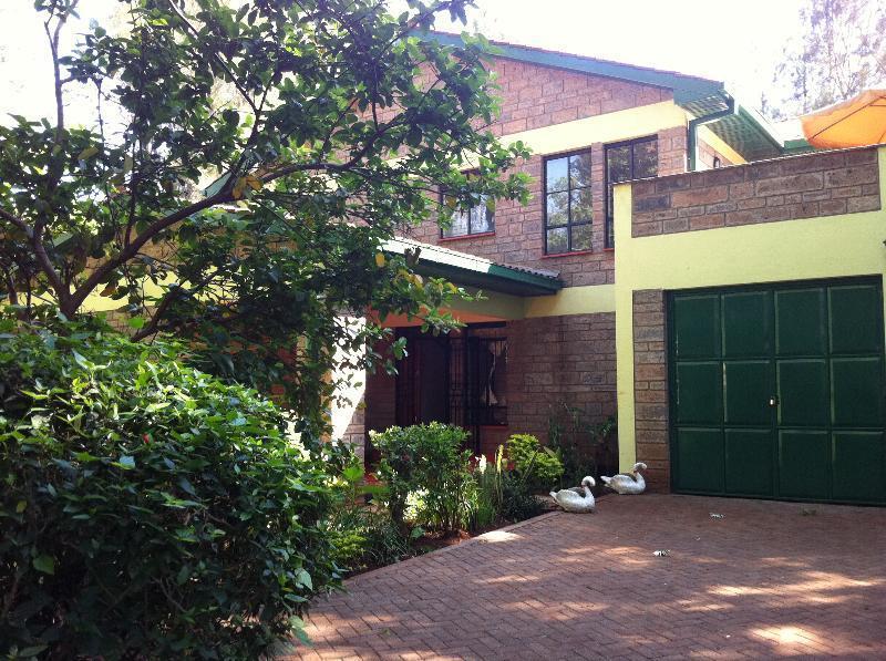 Milimani Backpackers Vandrarhem Nairobi Exteriör bild