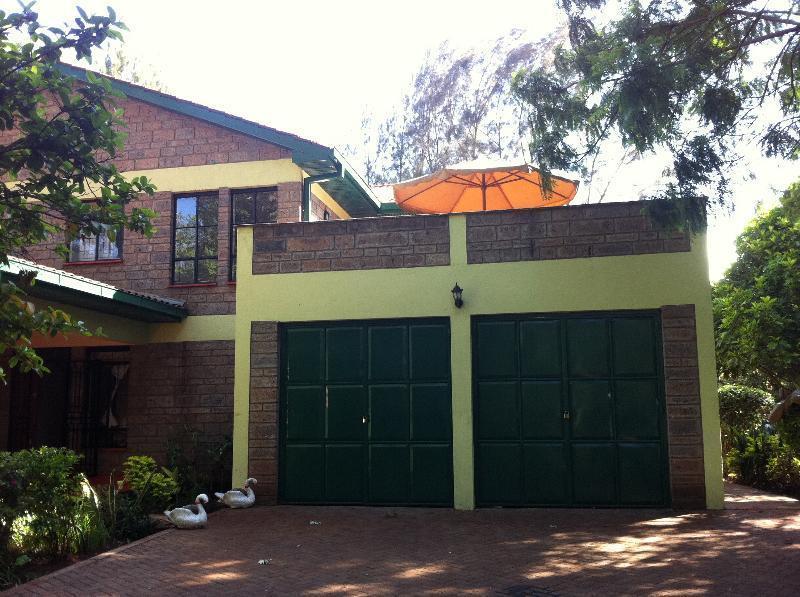 Milimani Backpackers Vandrarhem Nairobi Exteriör bild